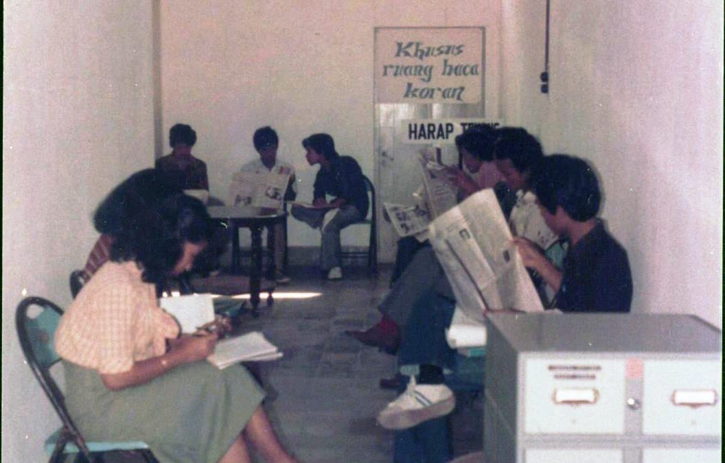 Aktivitas Pengunjung di Gedung Lama Perpustakaan IKIP Malang